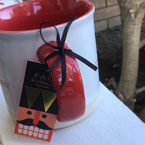 F.A.O. Schwarz Mug - Picture 10 of 16